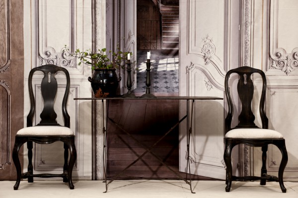 Svart järnbord