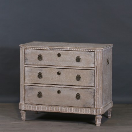 petite-commode-gustavienne-3